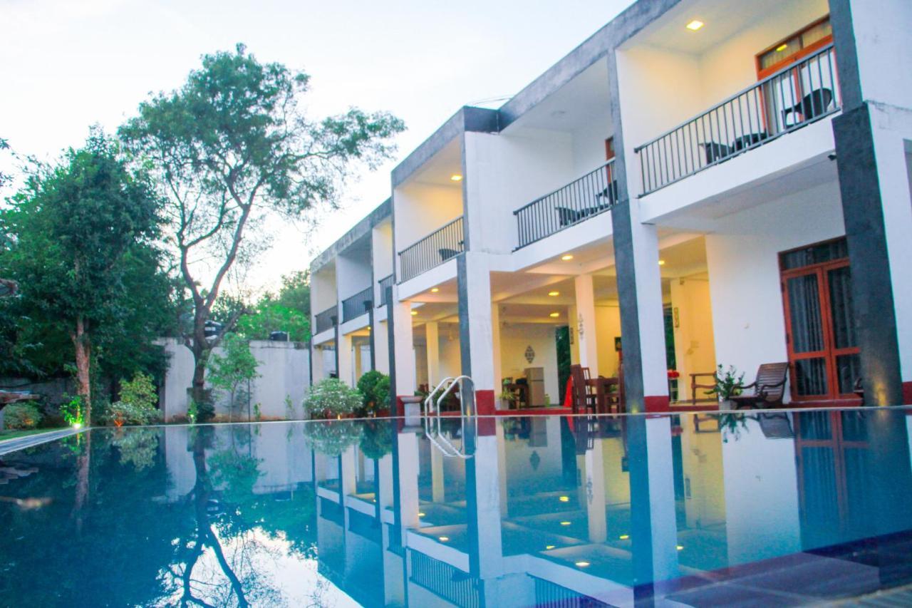 Amelia 4* Sigiriya