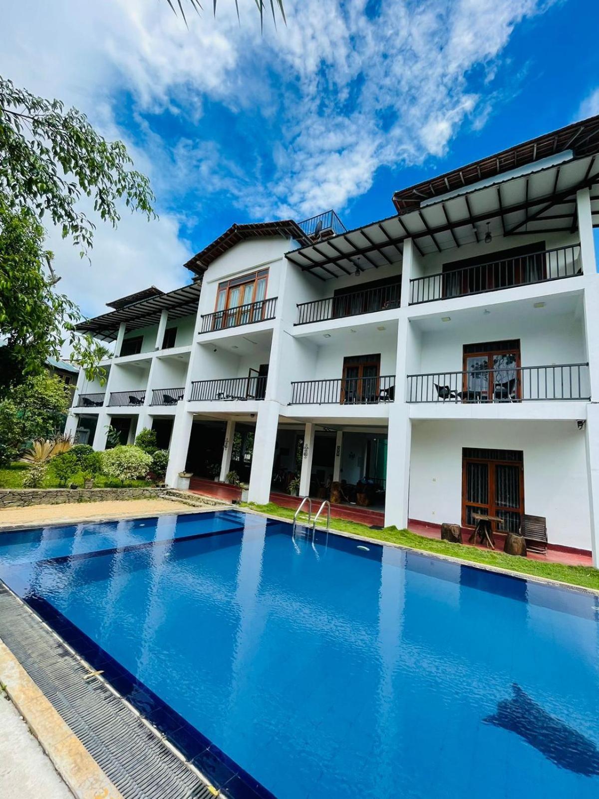 Amelia 4* Sigiriya